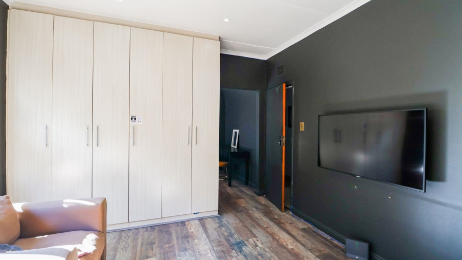 4 Bedroom Property for Sale in Heiderand Western Cape